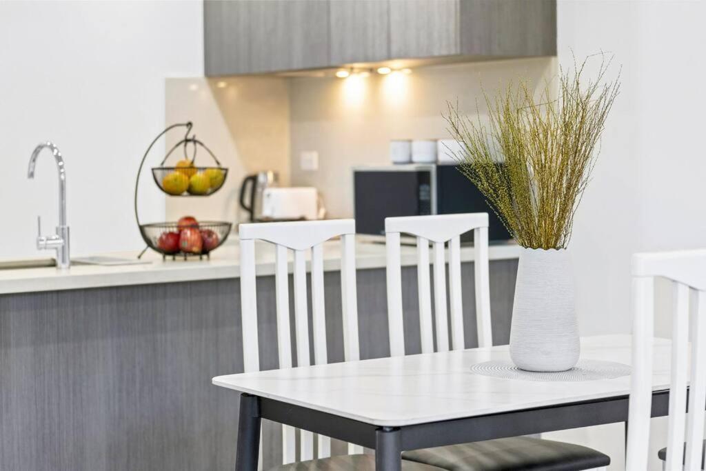 Apartment Steps From Olympic Park - Spacious 3-bedroom